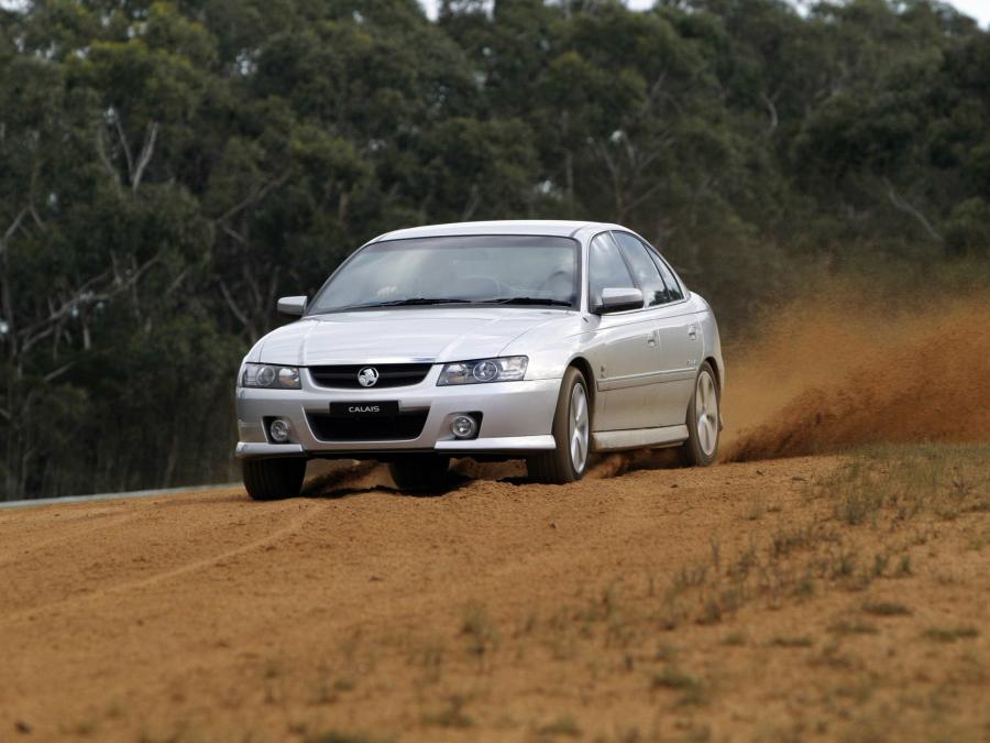  Holden Calais 2004 года  (фото 3 из 7)